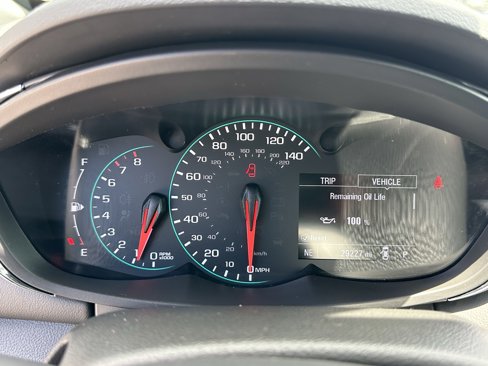 Used 2022 Chevrolet Trax LT w/ Sport Edition image 22