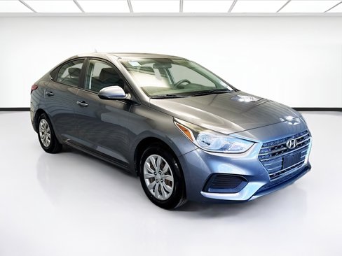 Used 2019 Hyundai Accent SE image 3