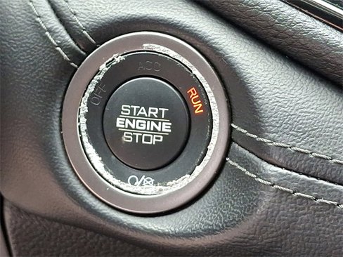 Used 2021 Dodge Durango SXT image 23