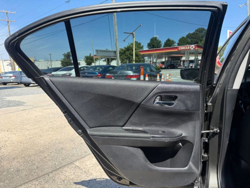 Used 2014 Honda Accord LX image 11