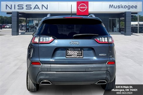 Used 2019 Jeep Cherokee Latitude Plus w/ Comfort/Convenience Group image 6
