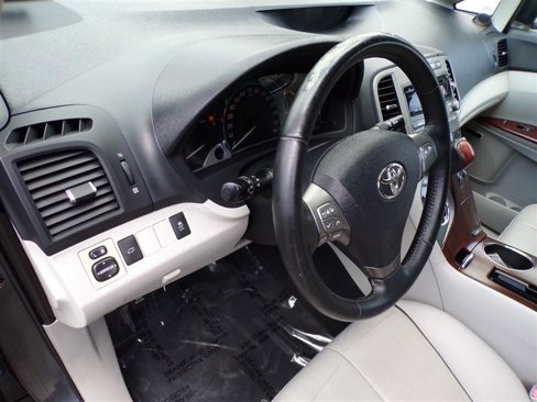 Used 2009 Toyota Venza Limited w/ Comfort Pkg image 31