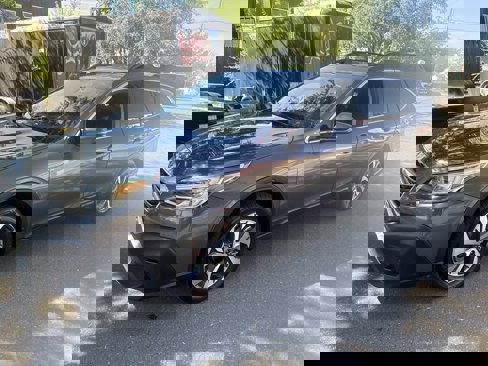 Used 2020 Subaru Outback Limited image 2