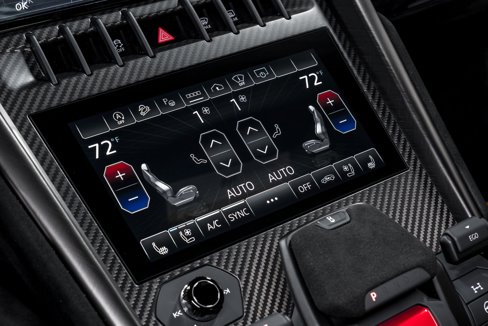 Used 2024 Lamborghini Urus Performante image 29