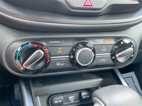 Used 2021 Kia Soul LX image 41