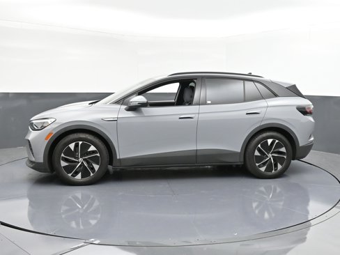 Used 2022 Volkswagen ID.4 Pro image 5