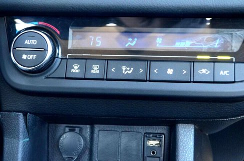 Used 2016 Toyota Corolla S Premium image 40