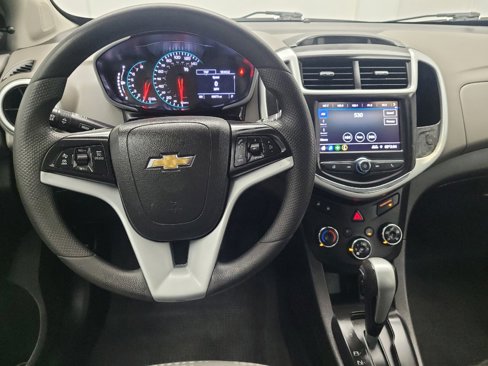 Used 2020 Chevrolet Sonic LT image 22