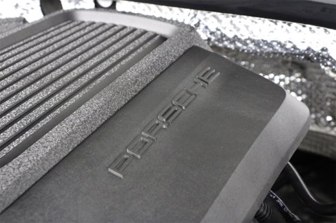 Certified 2025 Porsche Macan image 27