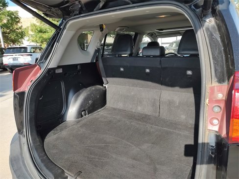 Used 2015 Toyota RAV4 Limited image 35