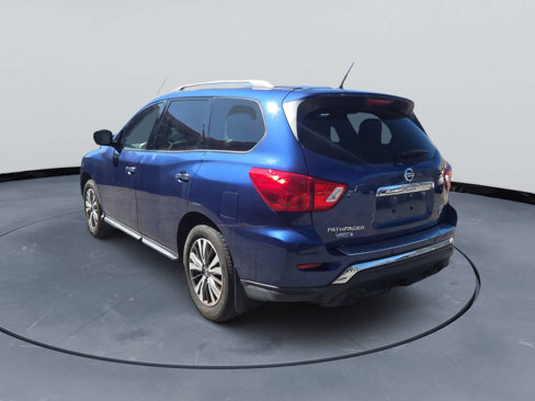 Used 2017 Nissan Pathfinder SL w/ SL Tech Package image 2