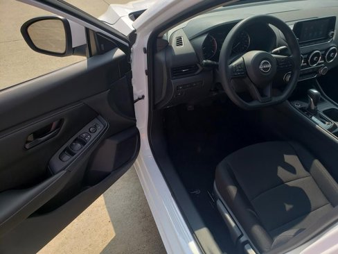 New 2025 Nissan Sentra S image 6