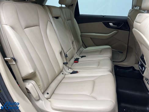 Used 2019 Audi Q7 3.0T Prestige image 25