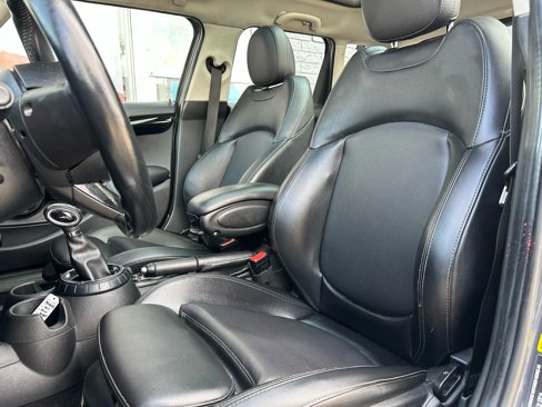 Used 2017 MINI Cooper S image 10