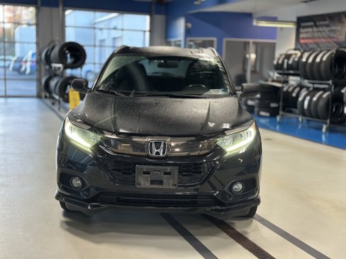Used 2022 Honda HR-V Sport image 2