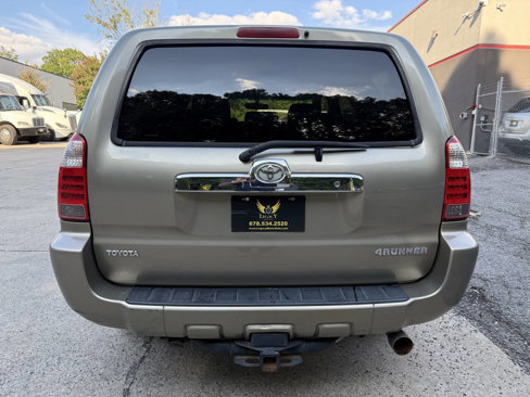 Used 2008 Toyota 4Runner SR5 image 11
