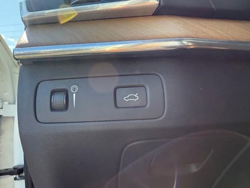 Used 2019 Volvo XC90 T6 Inscription w/ Advanced Package image 24