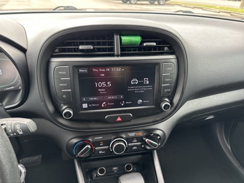 Used 2023 Kia Soul LX w/ LX Technology Package image 27