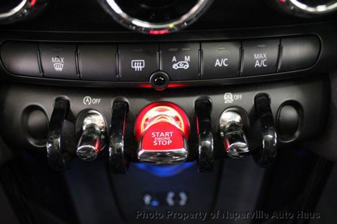 Used 2015 MINI Cooper 4-Door Hardtop image 30