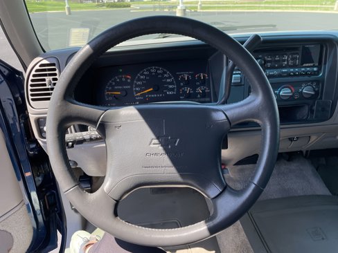 Used 1996 Chevrolet Tahoe 4WD image 10