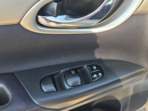 Used 2014 Nissan Sentra SV image 20
