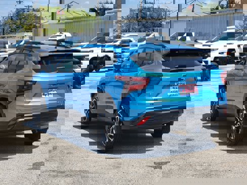 New 2025 Chevrolet Trax RS w/ Sunroof Package image 3