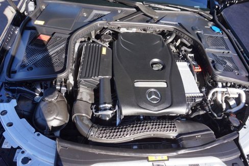 Used 2015 Mercedes-Benz C 300 4MATIC Sedan image 9