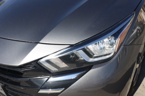 Used 2023 Nissan Versa SV image 10