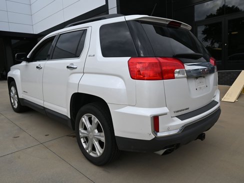 Used 2016 GMC Terrain SLE w/ Technology Package image 7