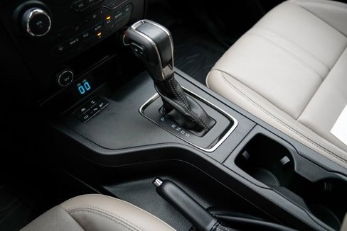 Used 2019 Ford Ranger Lariat w/ Equipment Group 501A Mid image 21