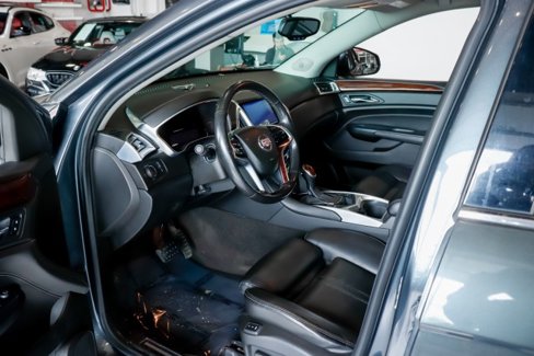 Used 2013 Cadillac SRX Luxury image 12