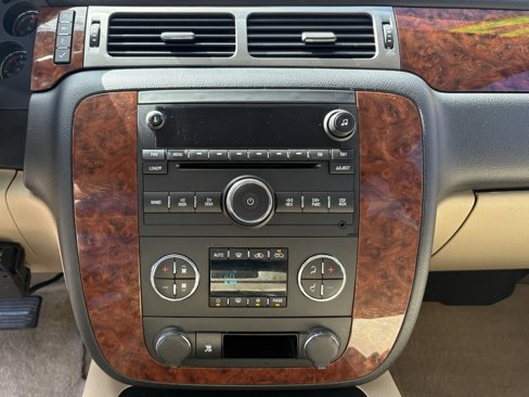 Used 2007 Chevrolet Avalanche LT image 14