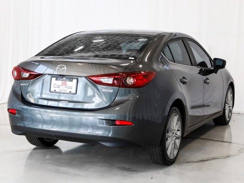Used 2017 MAZDA MAZDA3 Touring image 5
