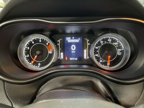 Used 2020 Jeep Cherokee Latitude image 20