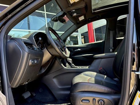 Certified 2023 Chevrolet Equinox RS w/ RS Leather Package image 10