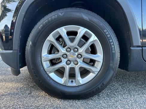 Used 2020 Chevrolet Traverse LT image 11