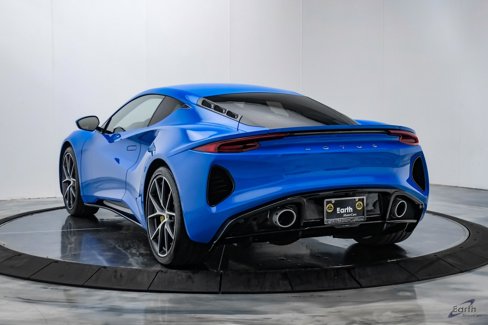New 2025 Lotus Emira image 8