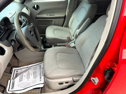 Used 2009 Chevrolet HHR LS image 9