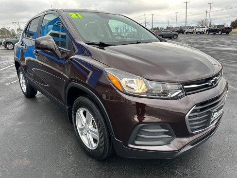 Used 2021 Chevrolet Trax LS w/ Tint and Cruise Package image 3
