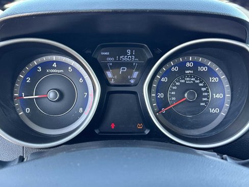 Used 2012 Hyundai Elantra Limited w/ Technology Pkg 5 image 26