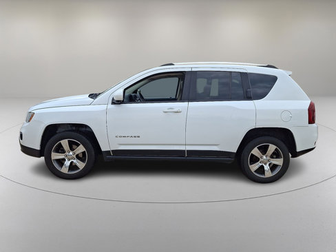 Used 2016 Jeep Compass High Altitude image 6