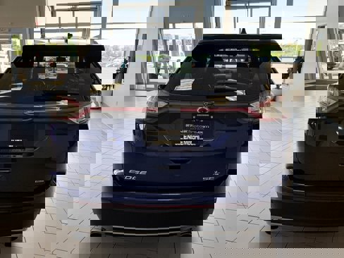 Used 2015 Ford Edge SEL w/ Equipment Group 201A image 5