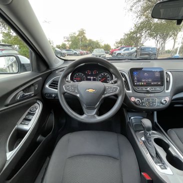 Used 2023 Chevrolet Malibu LT image 10