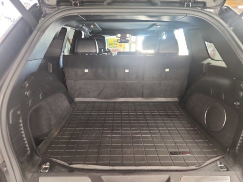 Used 2018 Jeep Grand Cherokee Overland image 5