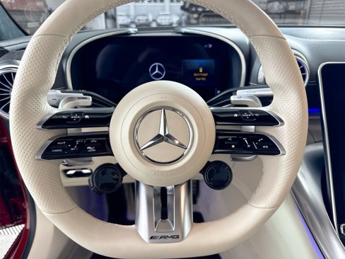 Used 2022 Mercedes-Benz SL 55 AMG 4MATIC image 10