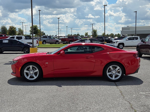 Used 2020 Chevrolet Camaro LT image 3