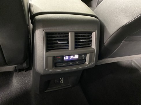 Used 2019 Volkswagen Atlas SE w/ Towing Package image 29