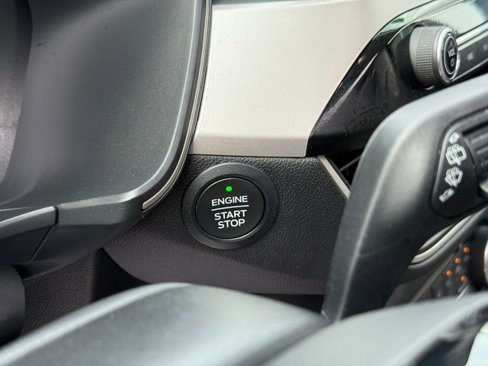 Used 2022 Ford Escape SE w/ Cold Weather Package image 34