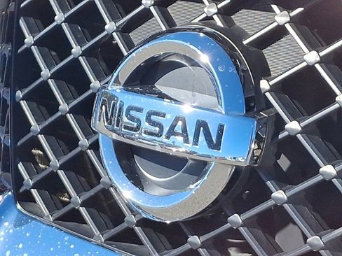 Used 2018 Nissan Frontier SV image 31