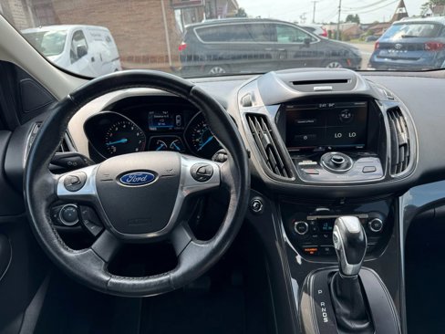 Used 2015 Ford Escape Titanium image 34